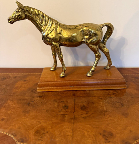 Pferd skulptur aus - pferd, metall