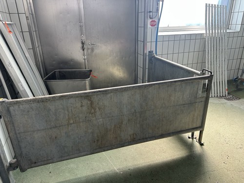 Tierbox schenkelig verz - tierbox,